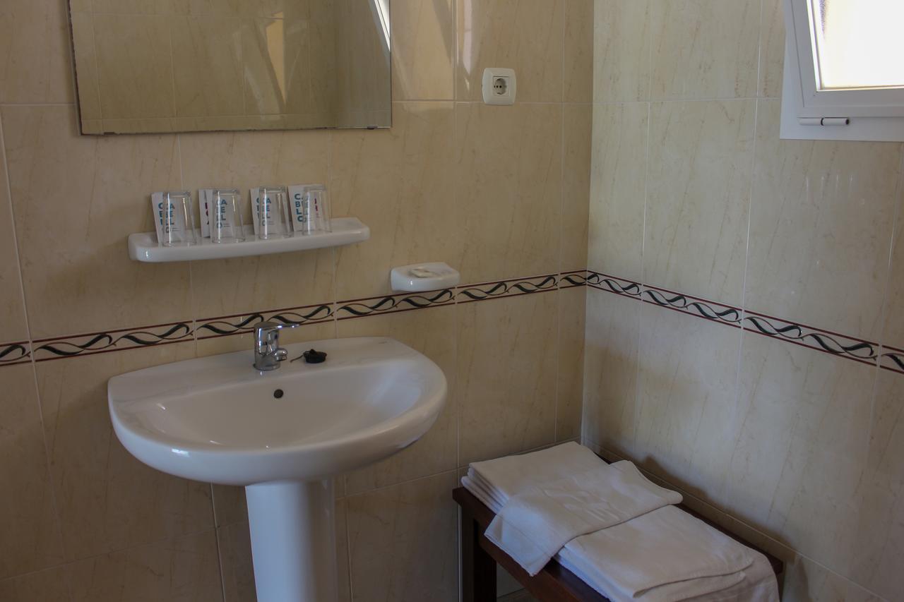 Hostal Esperanza Benajarafe Dış mekan fotoğraf