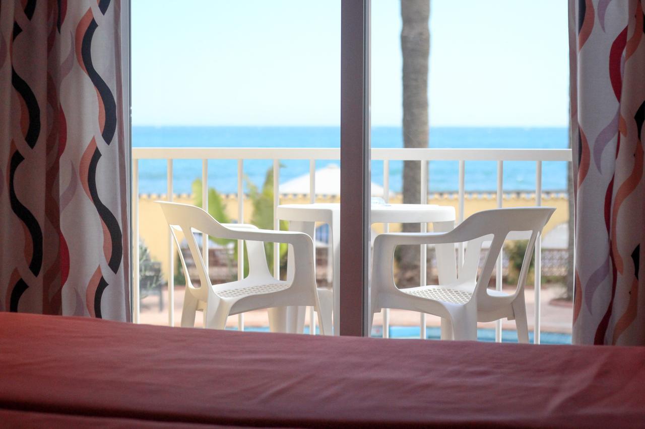 Hostal Esperanza Benajarafe Dış mekan fotoğraf