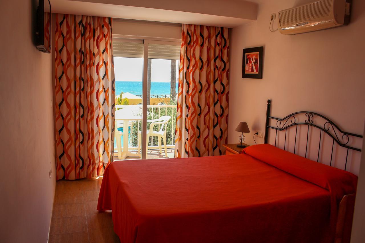 Hostal Esperanza Benajarafe Dış mekan fotoğraf